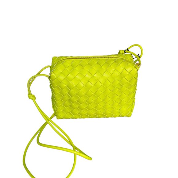 Bottega Veneta NWT Mini Loop Intrecciato Camera Bag in Acid Kiwi - Picture 2 of 16